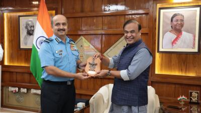 Air Chief Marshall-in Assam CM leh Governor hmu