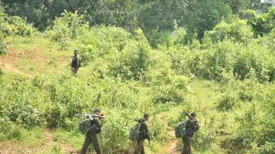 Maoists bomb tih puah vangin BSF 2-in hliam tuar