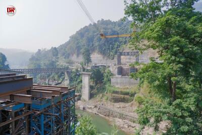 PWD Minister-in Tlawng lei dawh a enpui