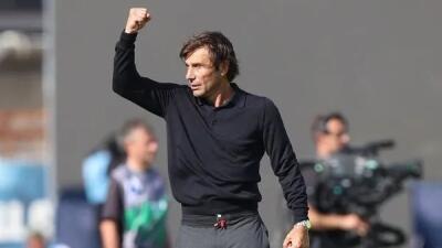 Conte enkawl Napoli an kal zel