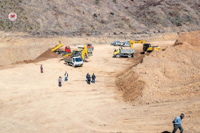 MLA-in Ngaizawl Rain Water Harvesting Dam tlawh; Hnahlan PHC hnenah ambulance leh oxygen bur a hlan