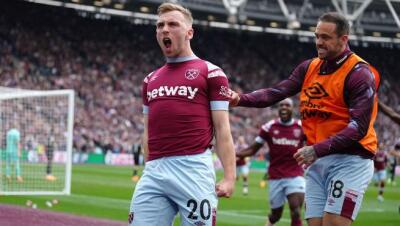 Arsenal dal theitu Hammers