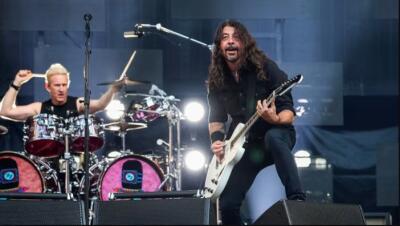 Foo Fighters 30th Anniversary pualin hla thar nen