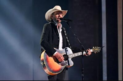 Country Music Hall of Fame 2024-a lak luh turah Toby Keith a tel